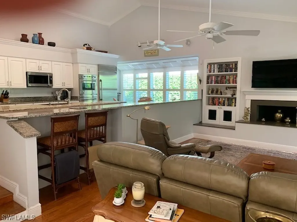 149 Edgemere Way S Naples FL 34105