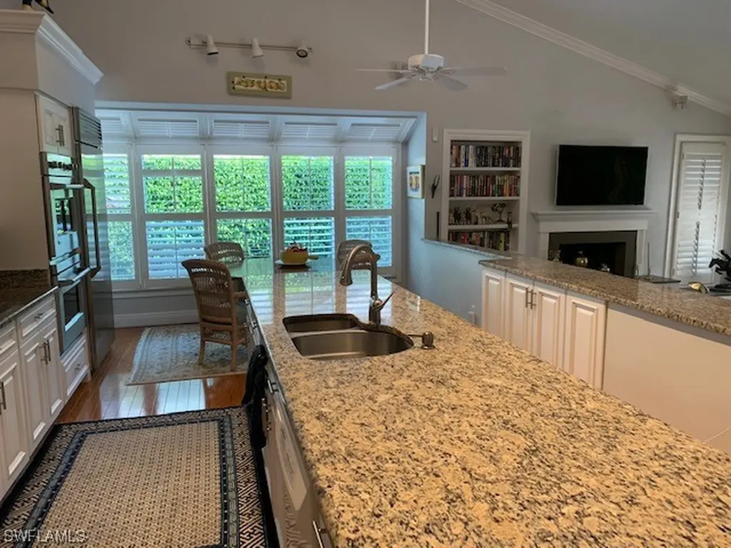 149 Edgemere Way S Naples FL 34105