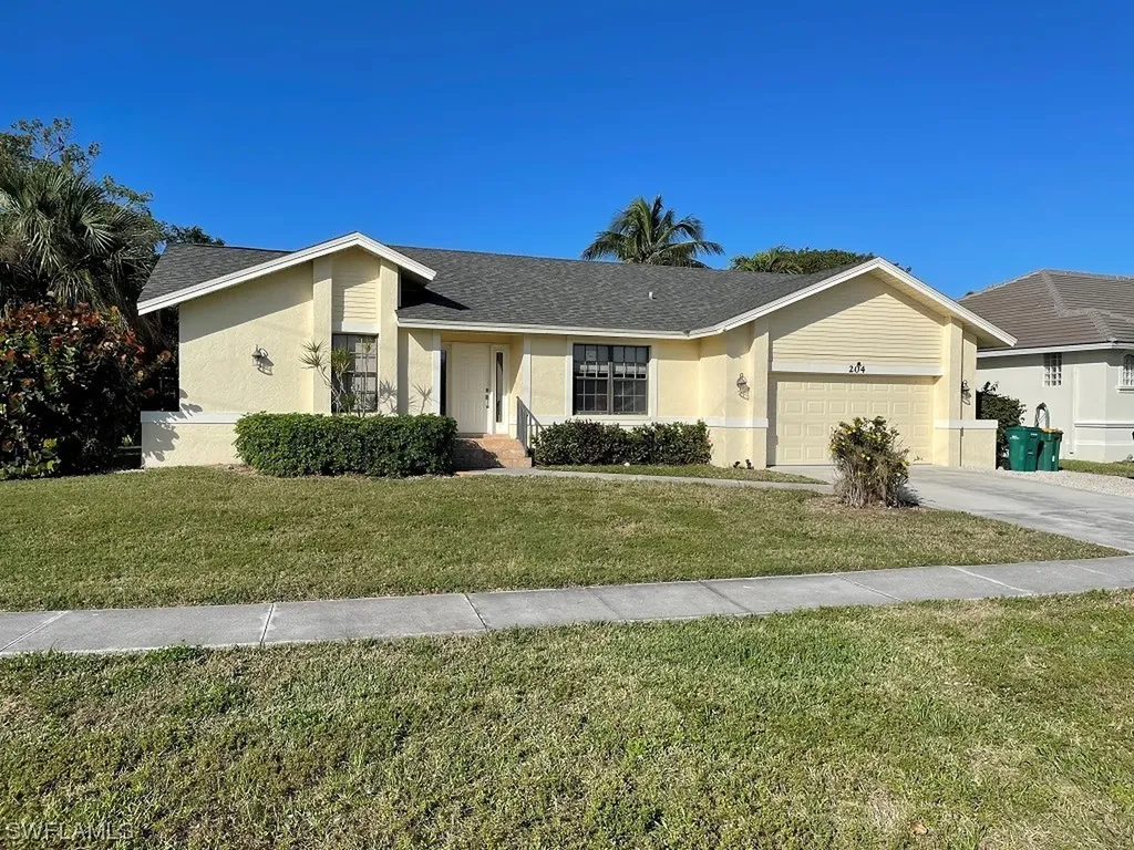 204 Clyburn Street Marco Island FL 34145