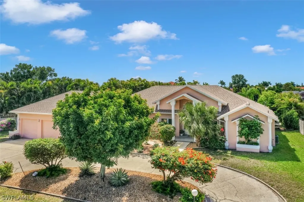 2124 Cornwallis Parkway Cape Coral FL 33904