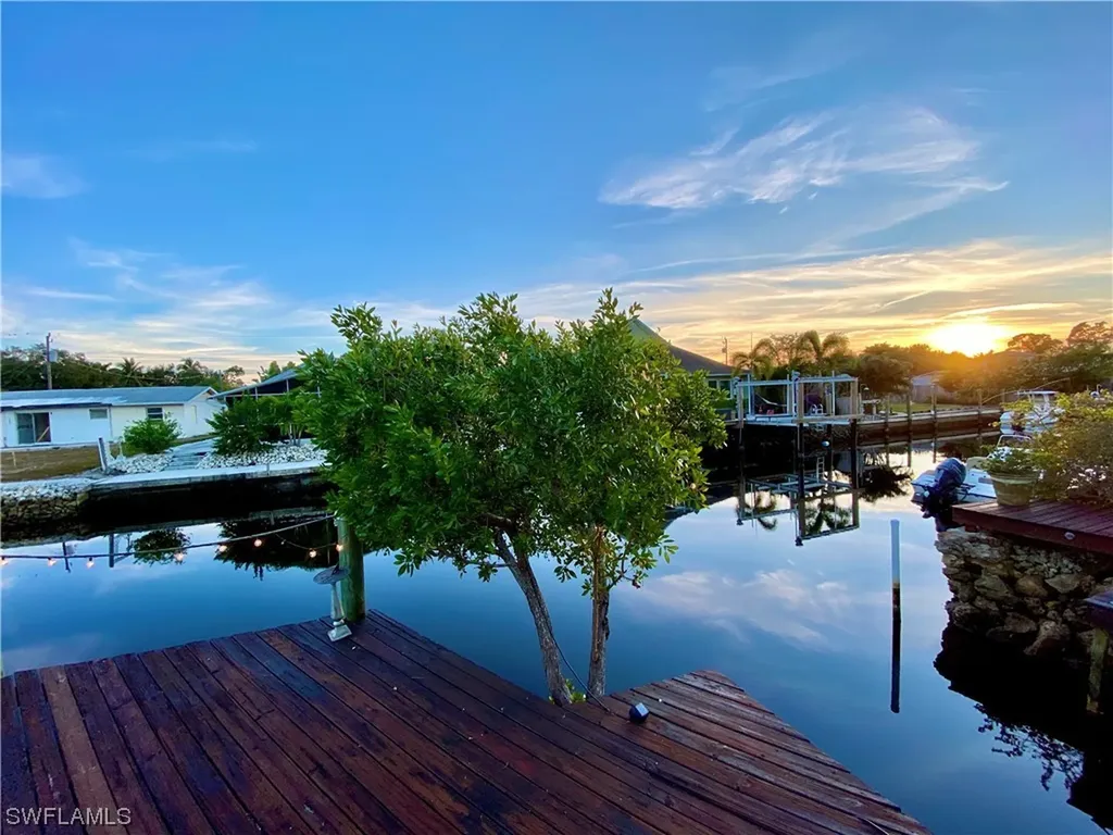 2736 Gulfview Drive Naples FL 34112
