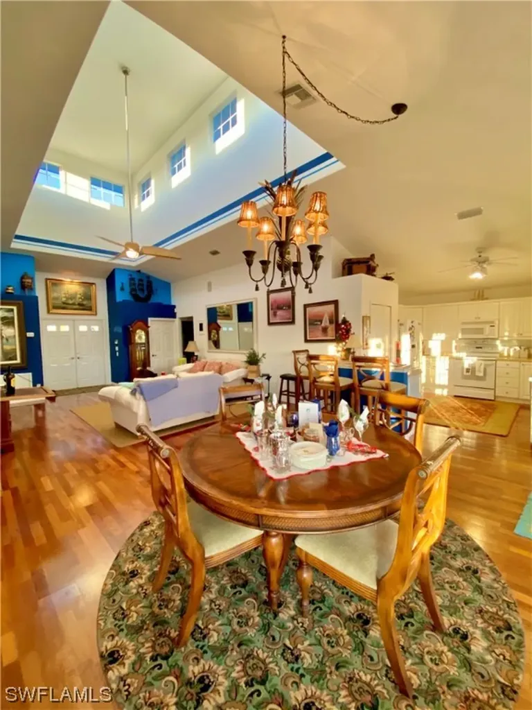 2736 Gulfview Drive Naples FL 34112