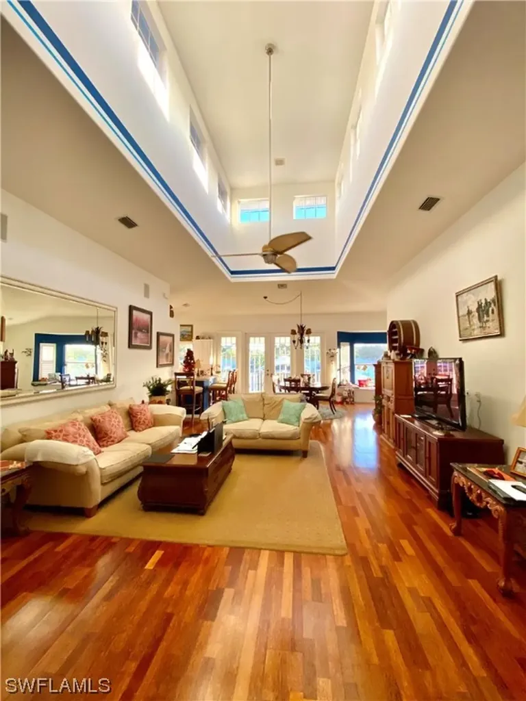 2736 Gulfview Drive Naples FL 34112