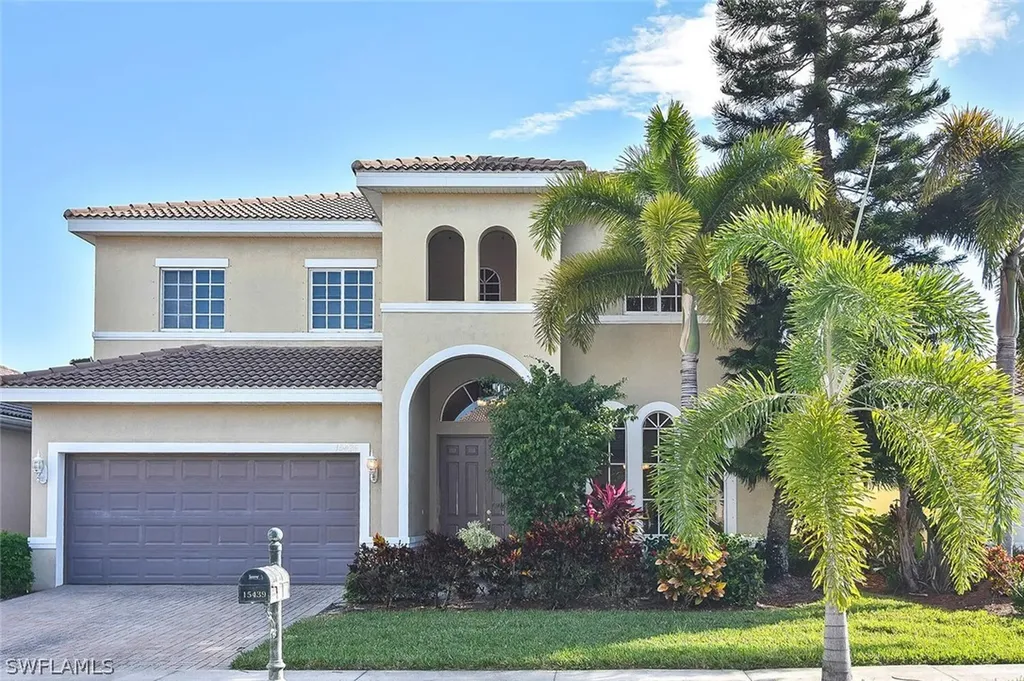 15439 Laguna Hills Drive Fort Myers FL 33908