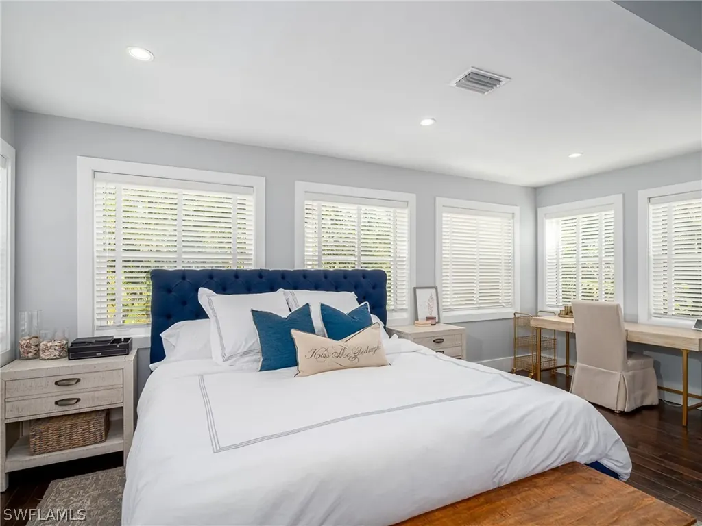 9445 Beverly Lane Sanibel FL 33957