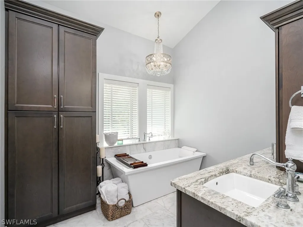 9445 Beverly Lane Sanibel FL 33957
