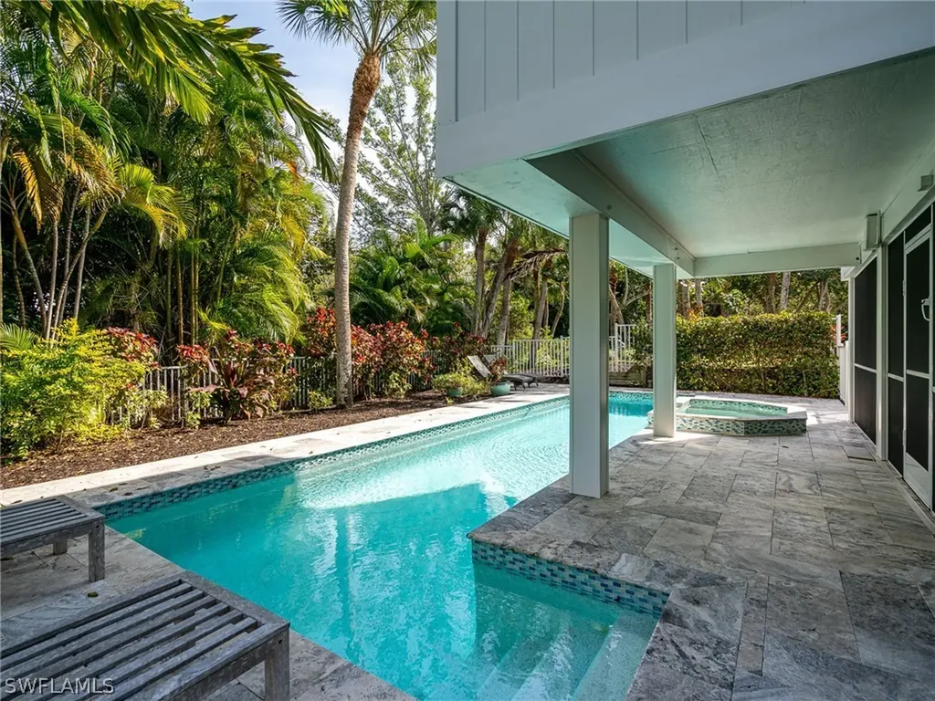 9445 Beverly Lane Sanibel FL 33957