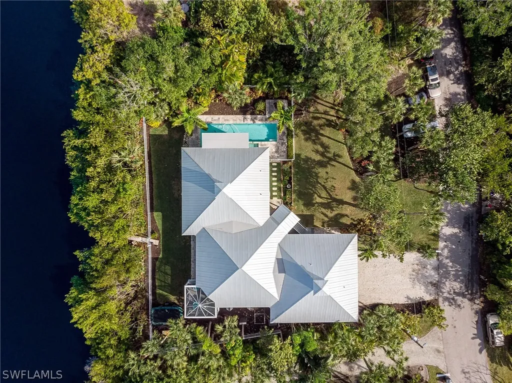 9445 Beverly Lane Sanibel FL 33957
