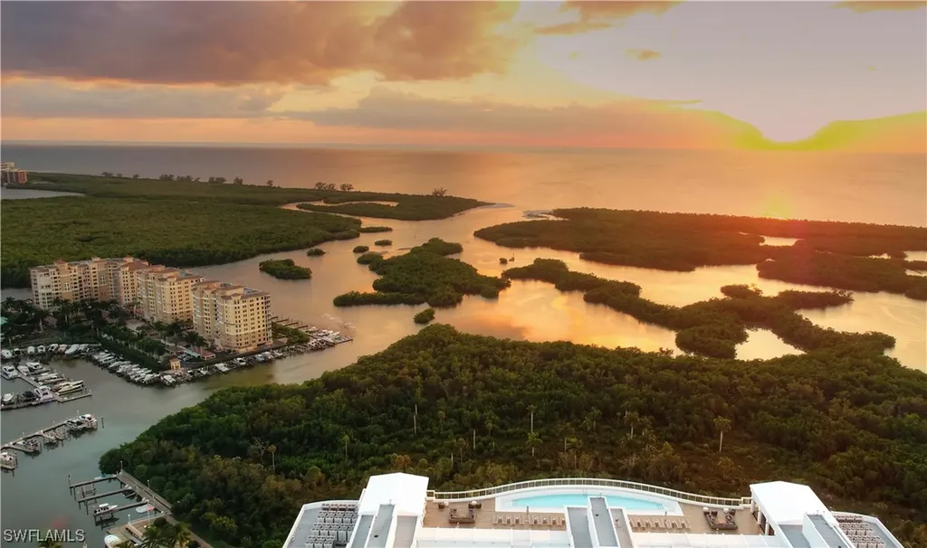 13915 Old Coast Road Naples FL 34110