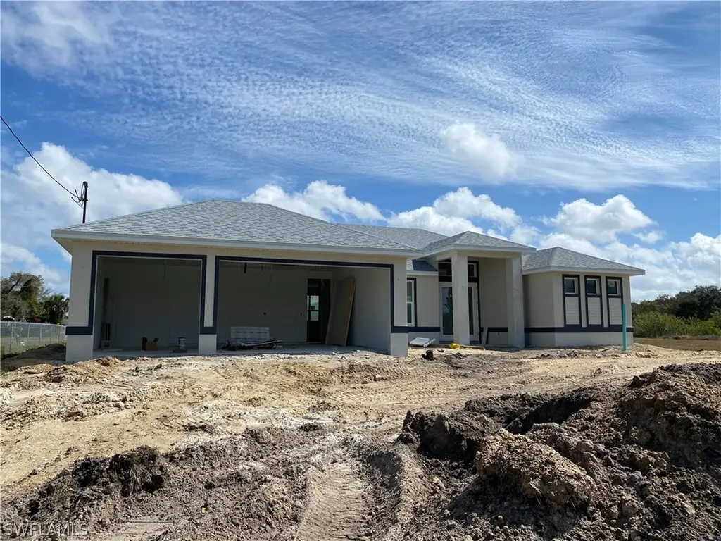 1815 NW 28th Place Cape Coral FL 33993
