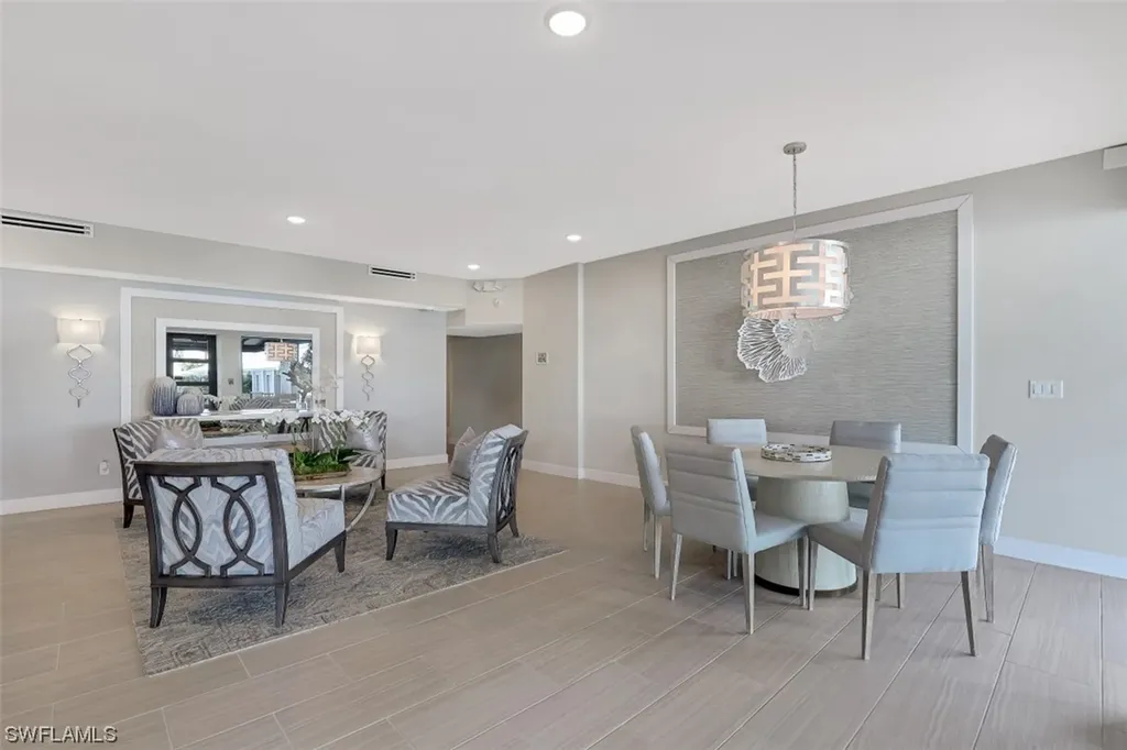 2650 Gulf Shore Boulevard N Naples FL 34103