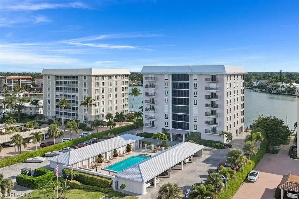 2650 Gulf Shore Boulevard N Naples FL 34103
