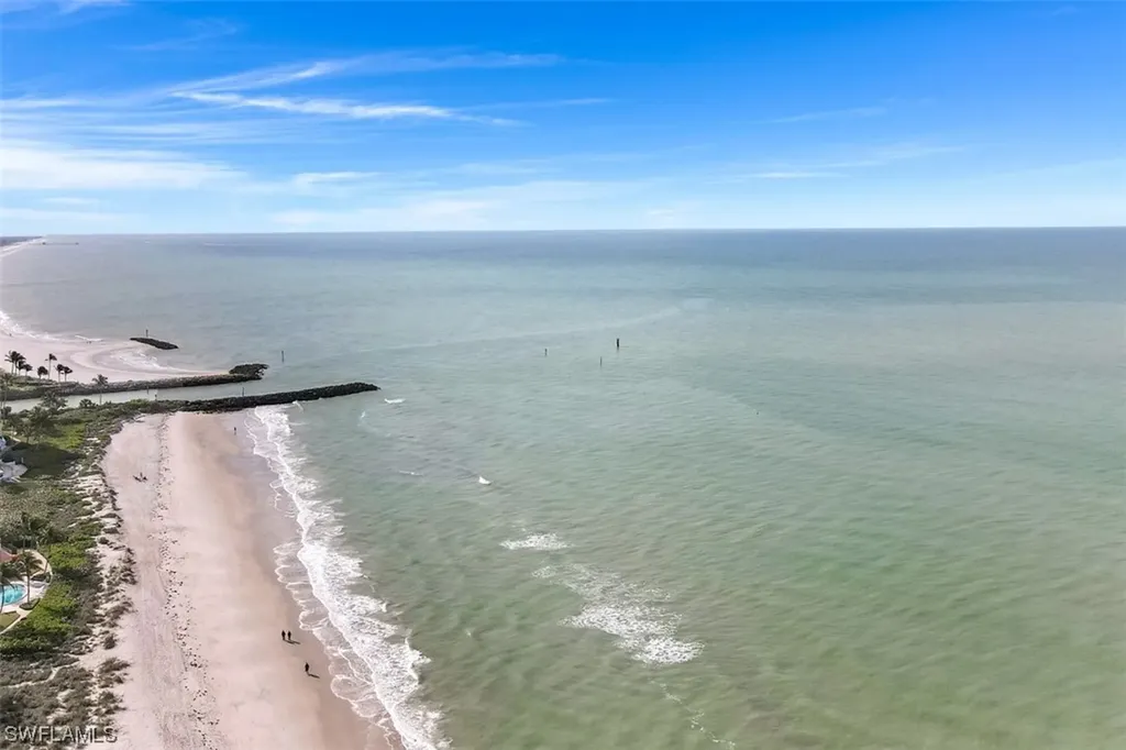 2650 Gulf Shore Boulevard N Naples FL 34103
