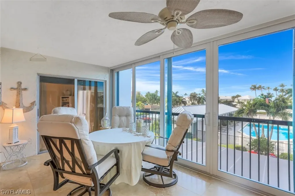 2650 Gulf Shore Boulevard N Naples FL 34103