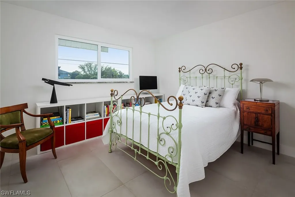 4200 Belair Lane Naples FL 34103