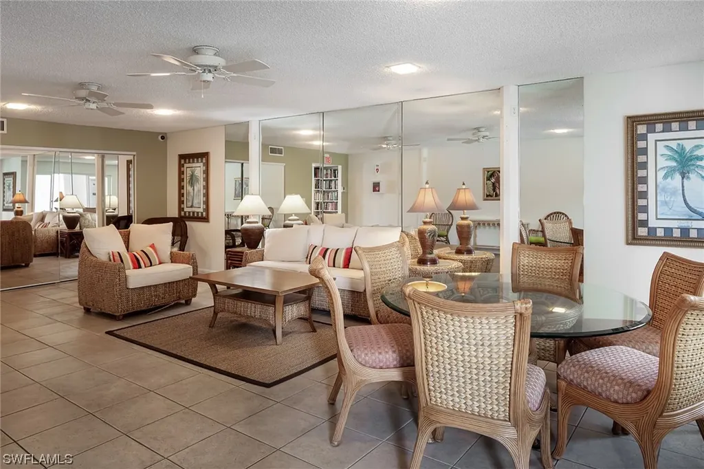 4200 Belair Lane Naples FL 34103