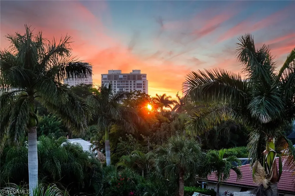 4200 Belair Lane Naples FL 34103