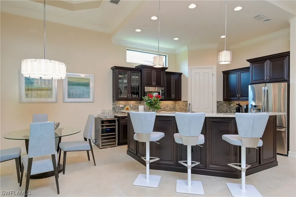 7279 Lantana Circle Naples FL 34119