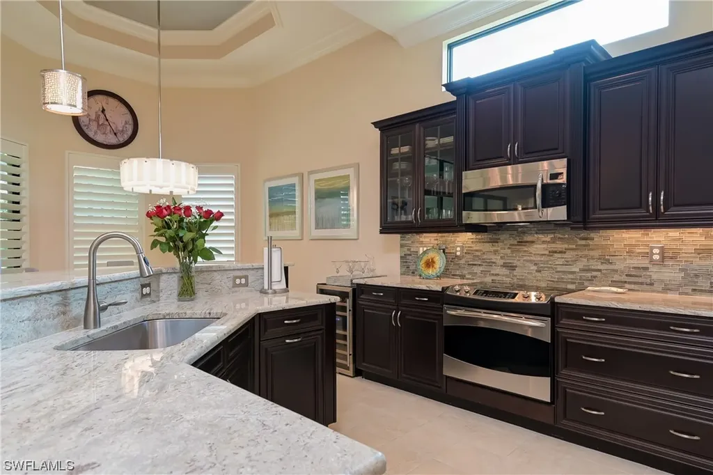 7279 Lantana Circle Naples FL 34119