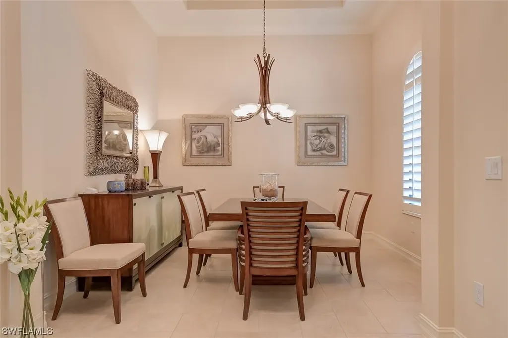 7279 Lantana Circle Naples FL 34119