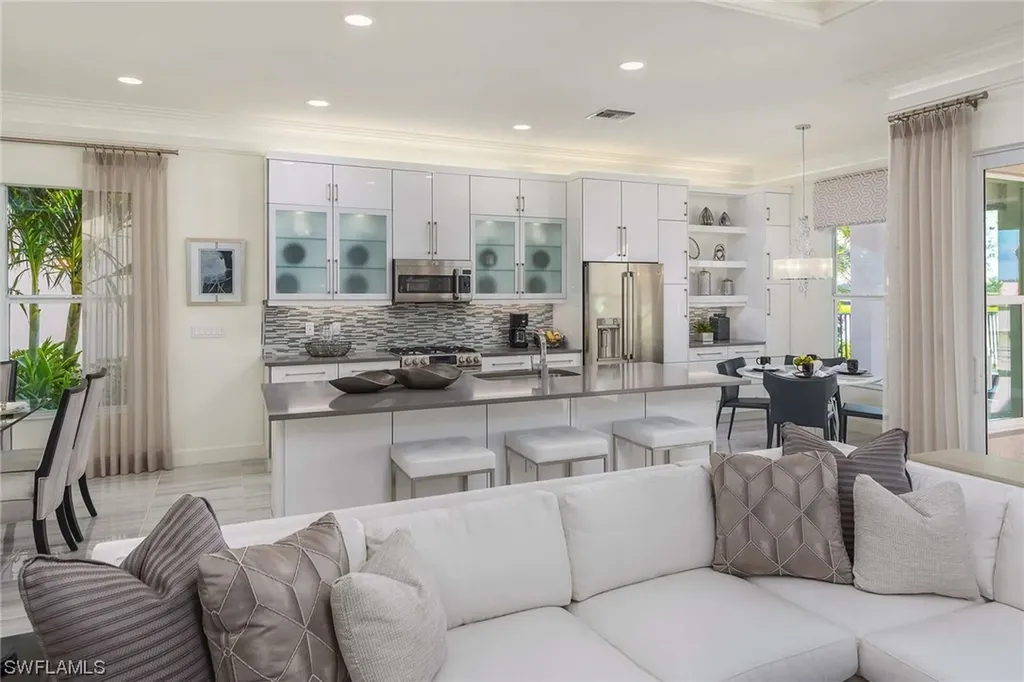 28568 Twain Drive Bonita Springs FL 34135