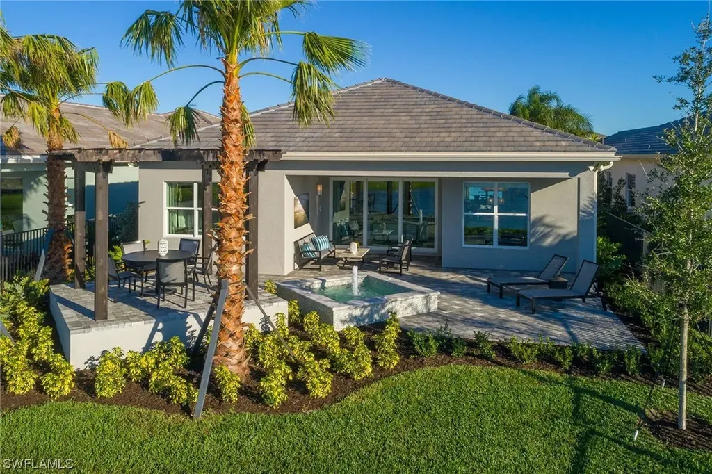28568 Twain Drive Bonita Springs FL 34135