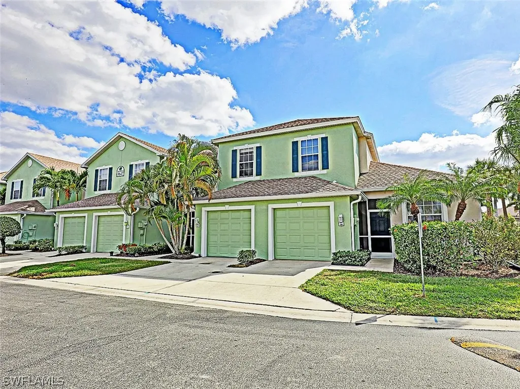 3647 Pine Oak Circle Fort Myers FL 33916