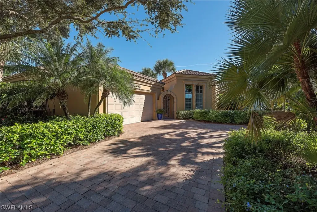 15628 Villoresi Way Naples FL 34110