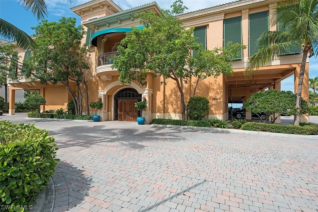 15628 Villoresi Way Naples FL 34110