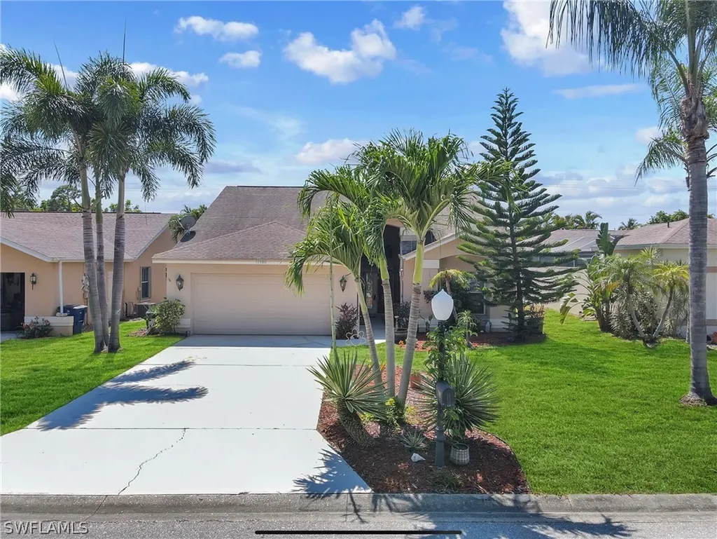 Fort Myers FL, 17980 Bermuda Dunes Drive