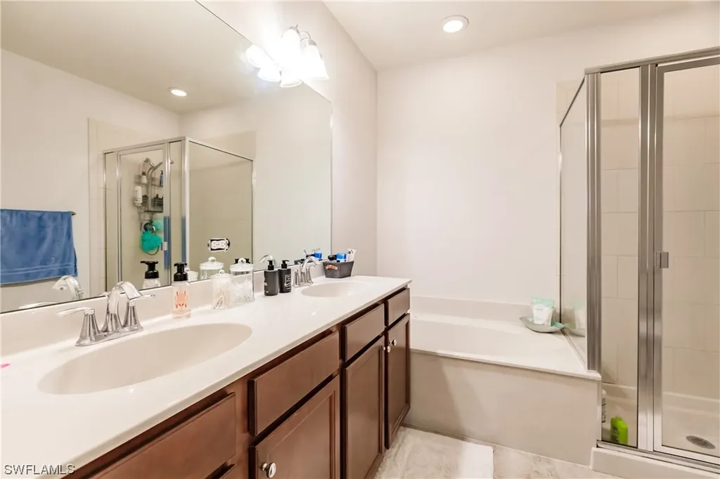 7777 Bristol Circle Naples FL 34120