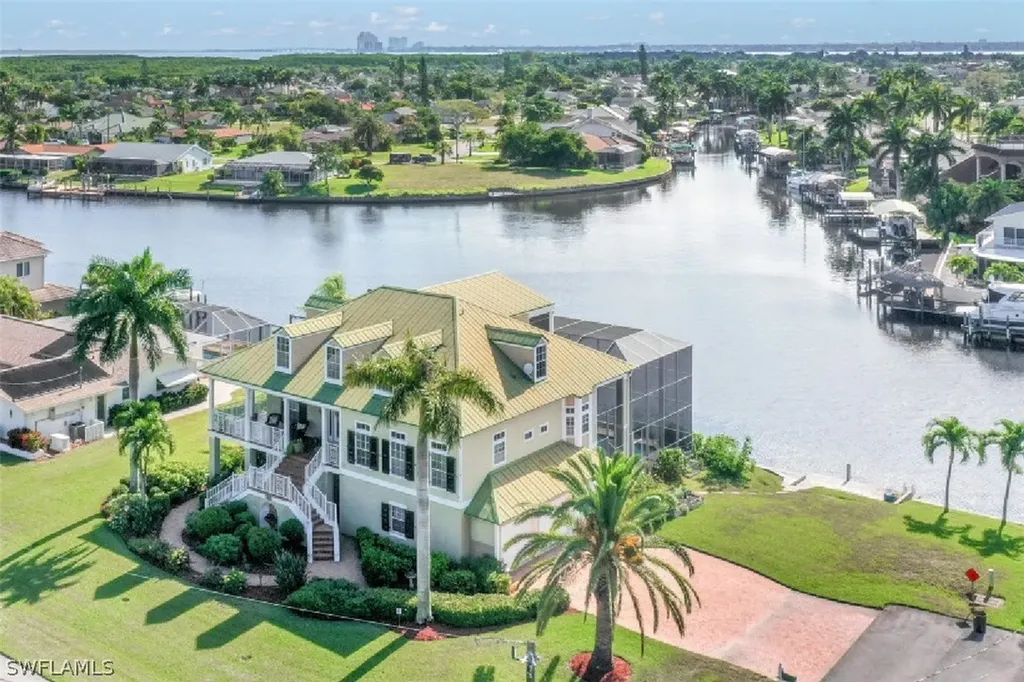 2609 SE 21st Place Cape Coral FL 33904