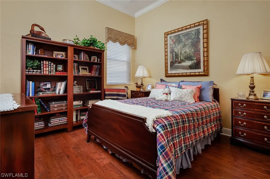 1017 Tierra Lago Way Naples FL 34119