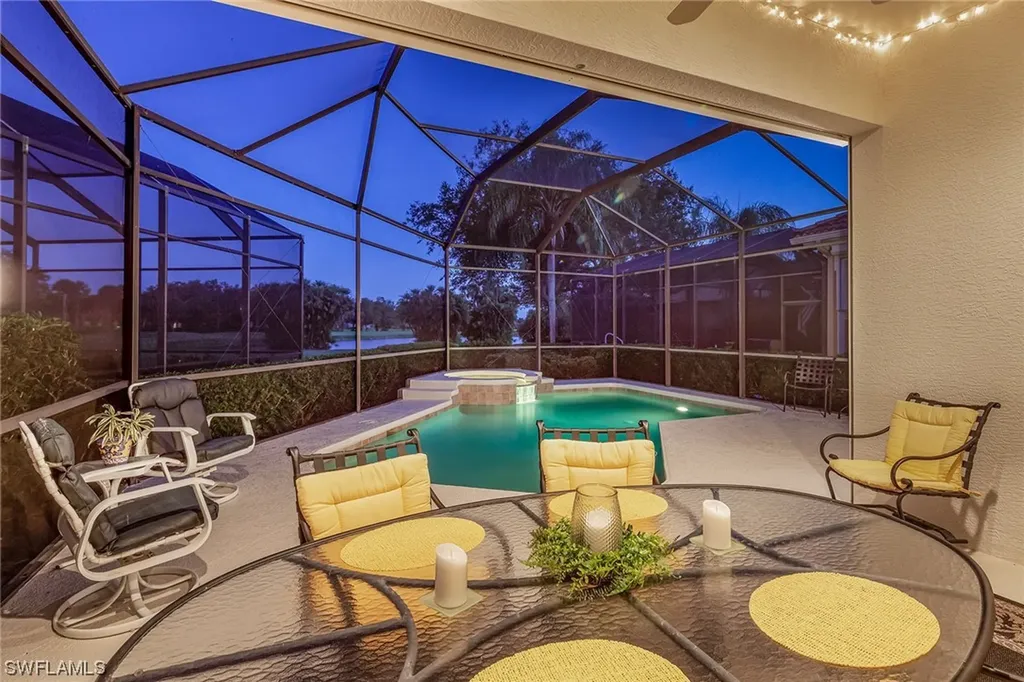 1017 Tierra Lago Way Naples FL 34119