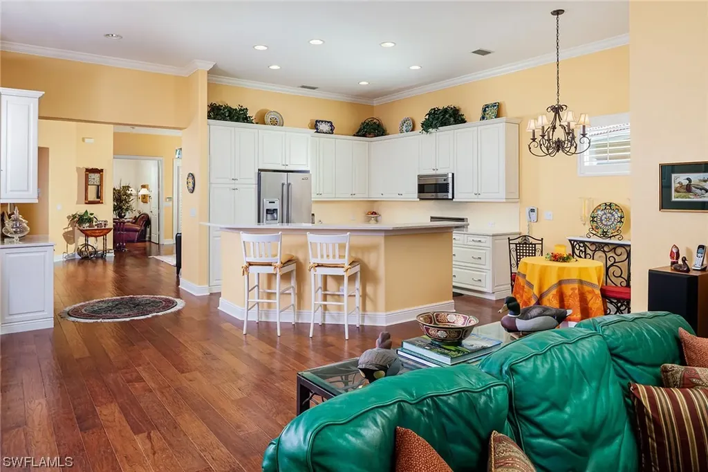 1017 Tierra Lago Way Naples FL 34119