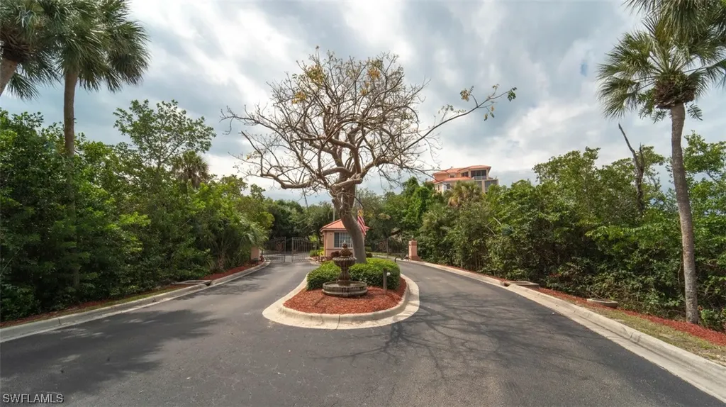 133 Vintage Bay Drive Marco Island FL 34145