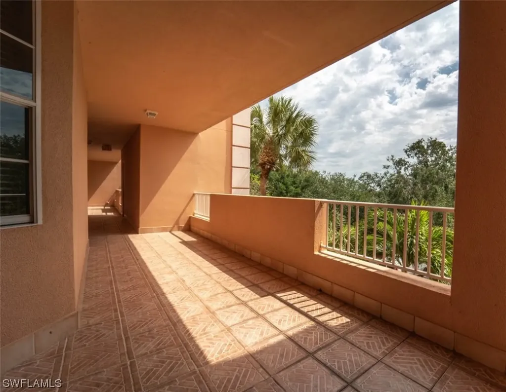133 Vintage Bay Drive Marco Island FL 34145