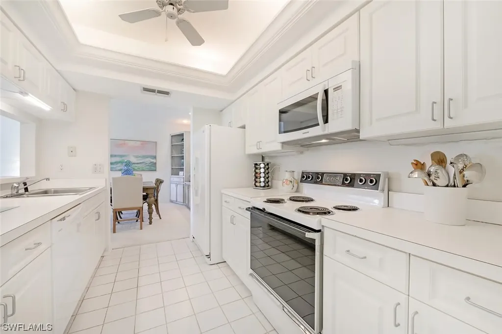 797 Willowbrook Drive Naples FL 34108