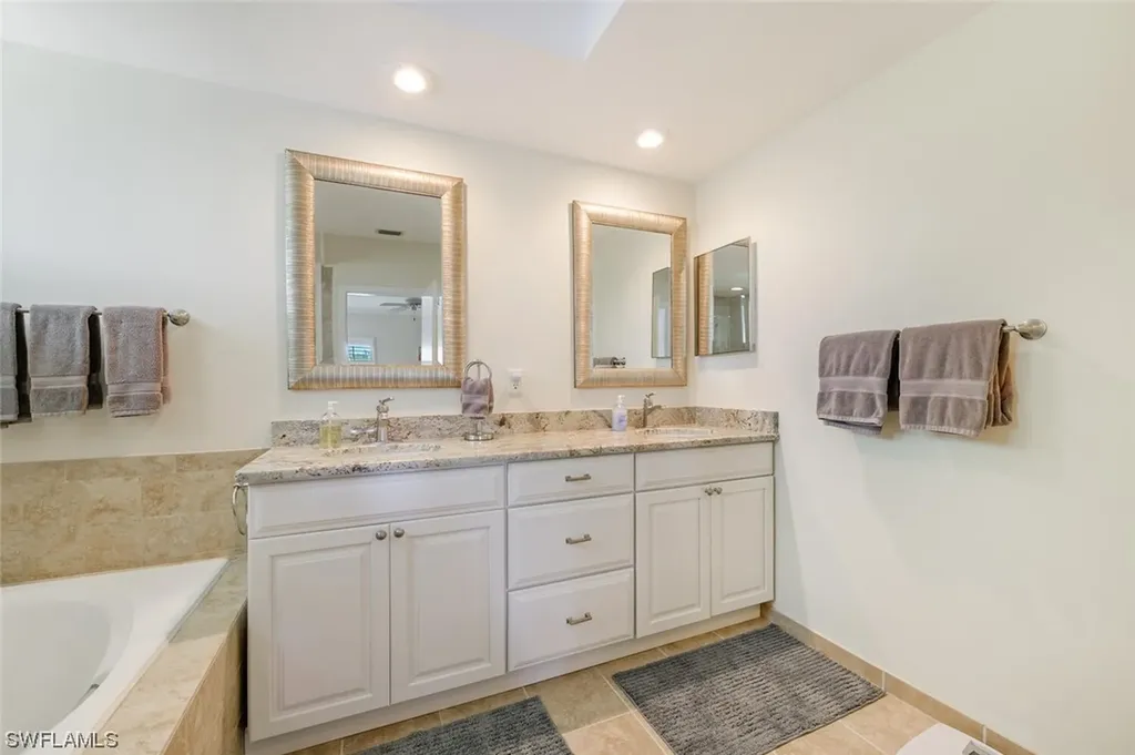 797 Willowbrook Drive Naples FL 34108