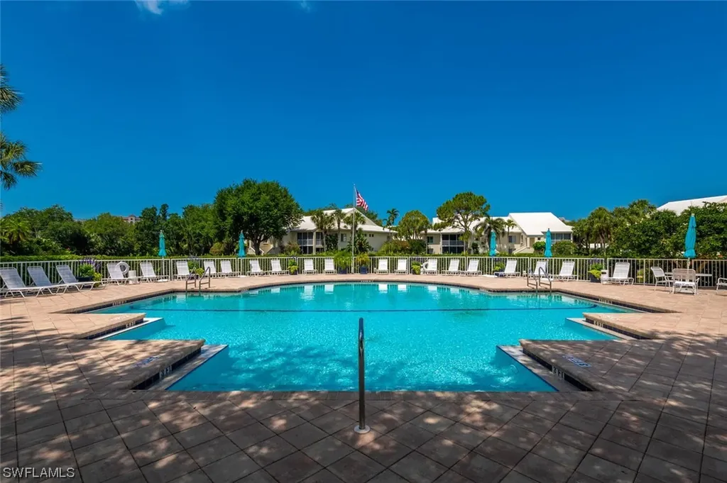 797 Willowbrook Drive Naples FL 34108