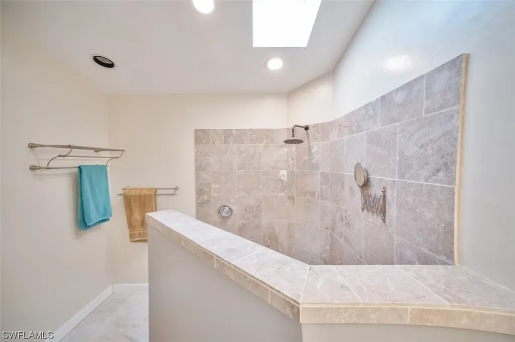 5880 Shady Oaks Lane Naples FL 34119