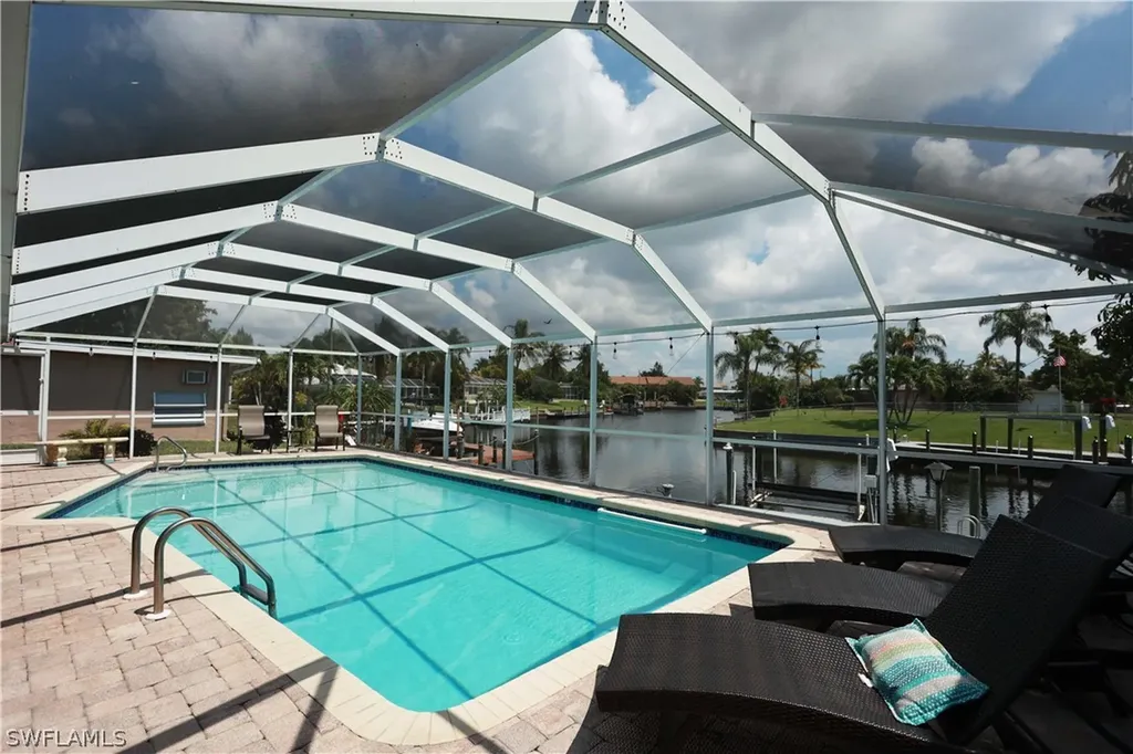 4115 SE 10th Court Cape Coral FL 33904