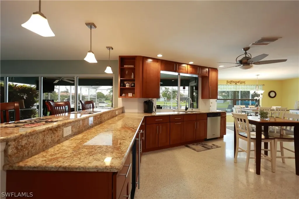 4115 SE 10th Court Cape Coral FL 33904