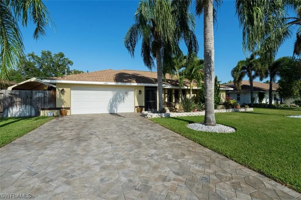 143 Flame Vine Drive Naples FL 34110