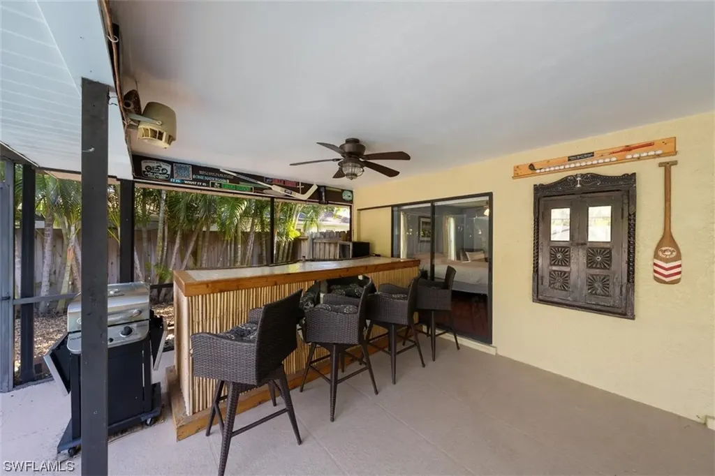 143 Flame Vine Drive Naples FL 34110