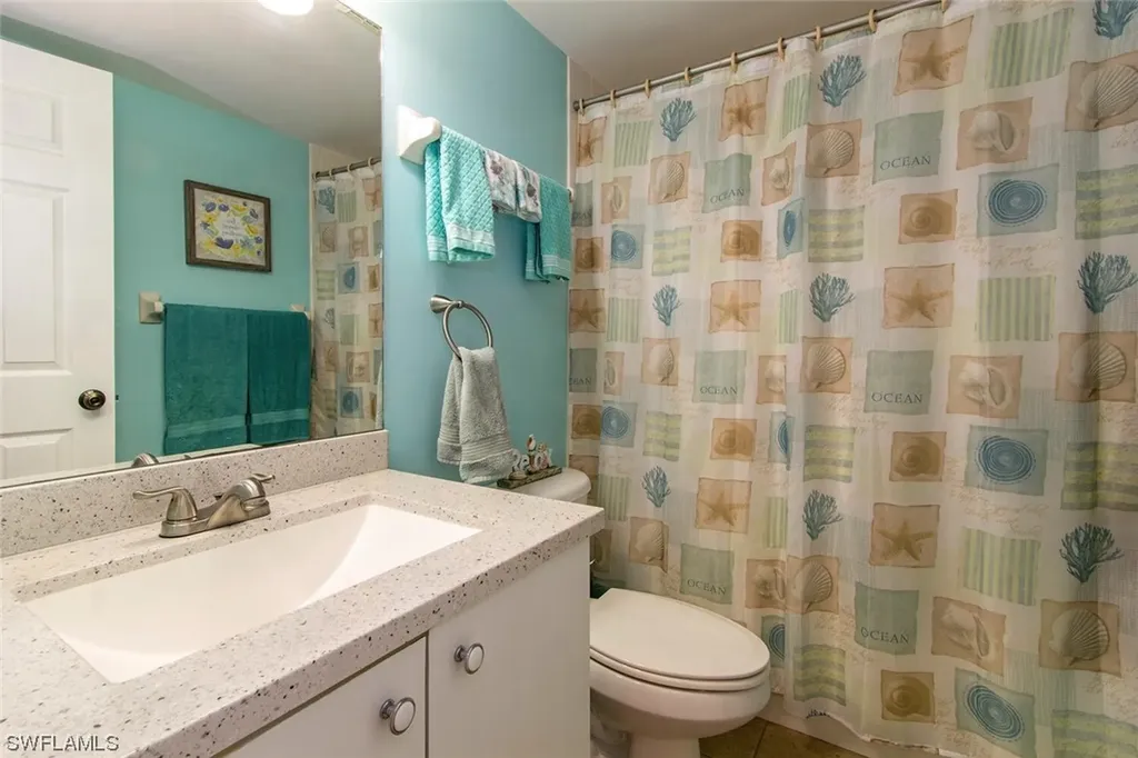 2752 Kings Lake Boulevard Naples FL 34112
