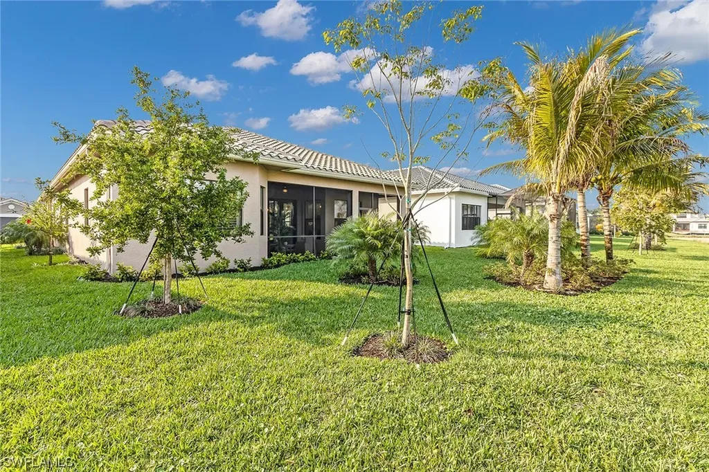 4558 Luminary Avenue Naples FL 34119
