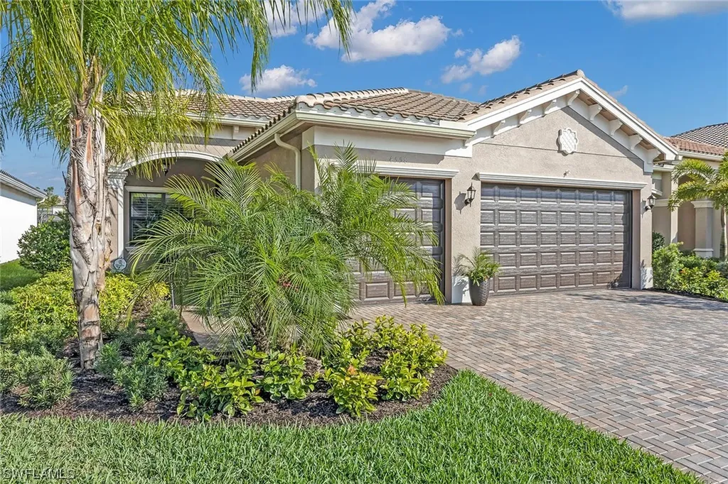 4558 Luminary Avenue Naples FL 34119