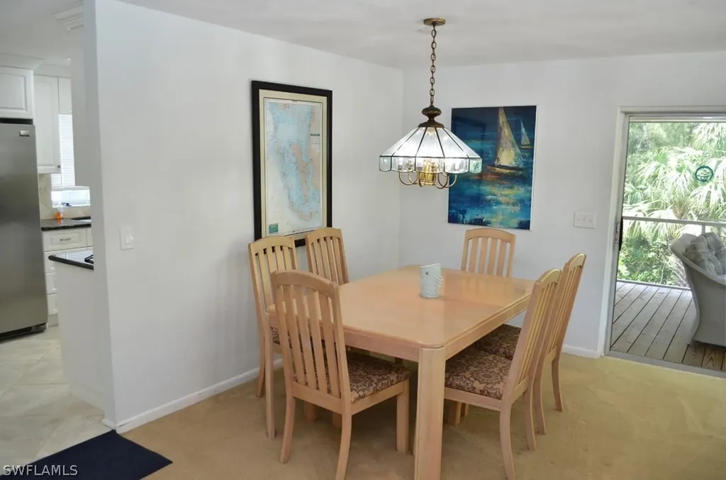 221 Robinwood Circle Sanibel FL 33957