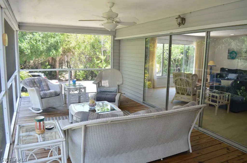 221 Robinwood Circle Sanibel FL 33957